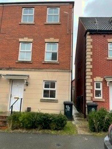 3 Bedroom Semi-Detached House To Rent In Timble Road, Hamilton, Leicester, LE5