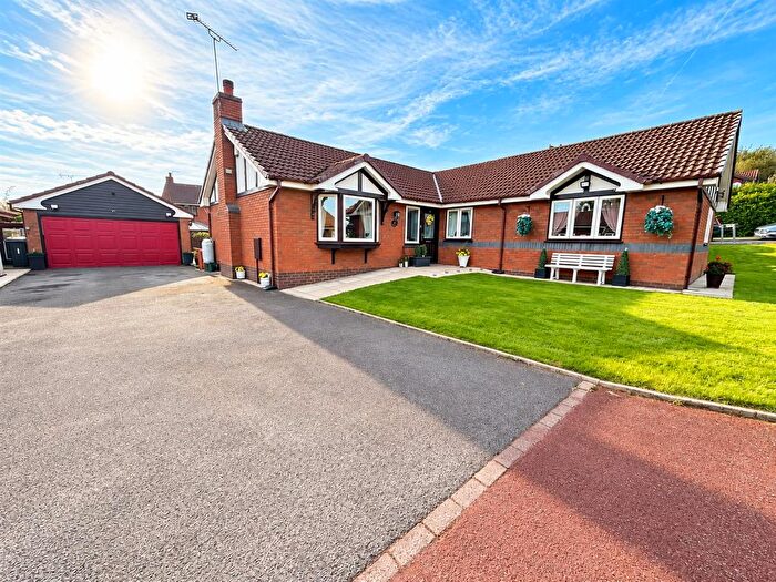 4 Bedroom Detached Bungalow For Sale In Newcroft, Failsworth, Manchester, M35