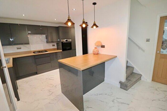 3 Bedroom Property To Rent In Methersgate, Basildon, SS14