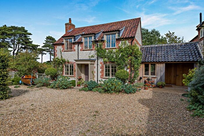 2 Bedroom Detached House For Sale In Burnham Norton, Norfolk, PE31