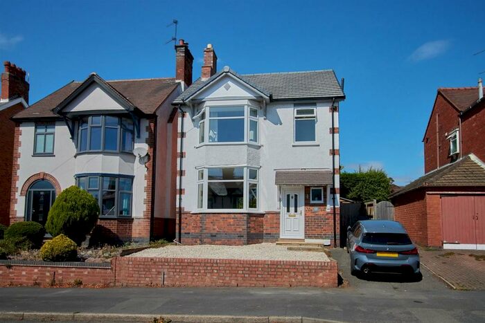 3 Bedroom Detached House To Rent In Southfield Road, Hinckley, LE10