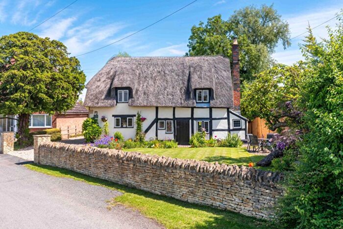 3 Bedroom Cottage For Sale In Elmstone Hardwicke, Cheltenham, GL51