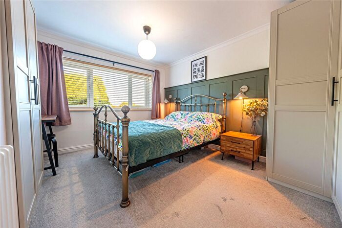 3 Bedroom Semi-Detached House For Sale In Wigford Road, Dosthill, Tamworth, Staffordshire, B77