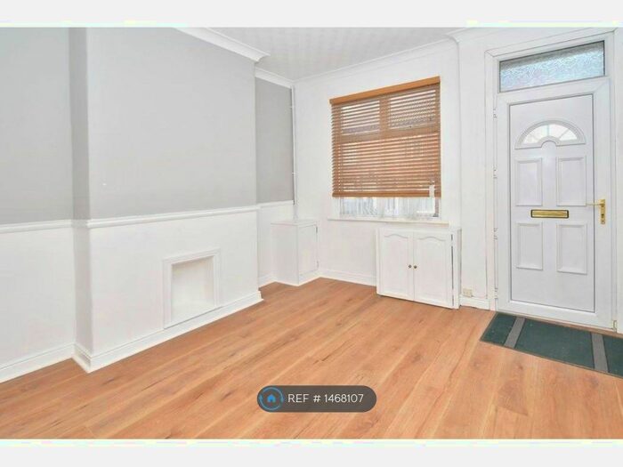 2 Bedroom Terraced House To Rent In Birches Head, Stoke-On-Trent, ST1