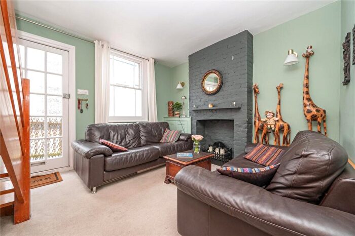 3 Bedroom End Of Terrace House For Sale In Albert Street, St. Albans, Hertfordshire, AL1