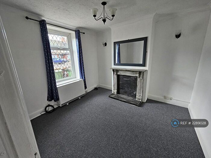 2 Bedroom Terraced House To Rent In Lynn Road, King's Lynn, PE30