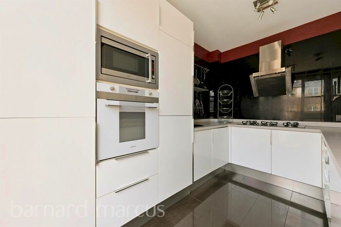 2 Bedroom Flat To Rent In Ewell Road, Surbiton KT6