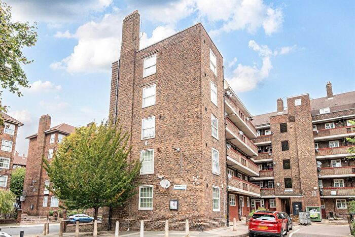 3 Bedroom Flat For Sale In Falmouth Road, London, SE1