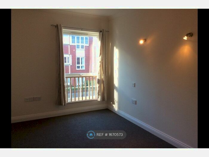 1 Bedroom Flat To Rent In Acland Road, Exeter, EX4