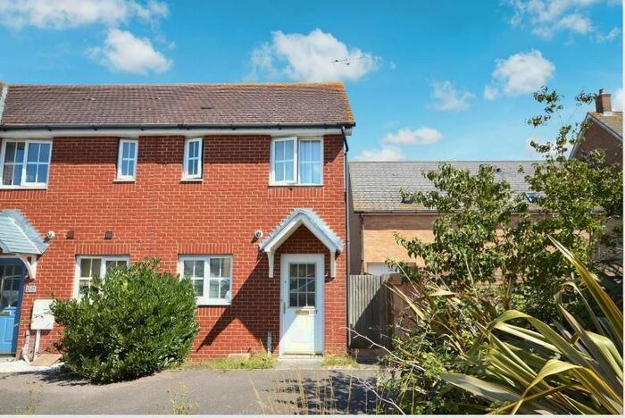 2 Bedroom Property To Rent In The Avenue, Hersden, Canterbury, CT3