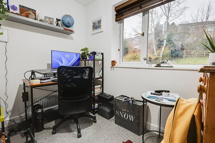 2 Bedroom Semi-Detached House For Sale In Lichfield Mount, Bradford, West Yorkshire, BD2