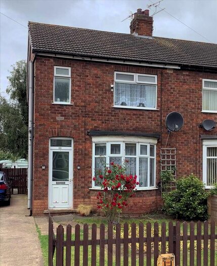 3 Bedroom Semi-Detached House To Rent In Bushfield Road, Scunthorpe, DN16
