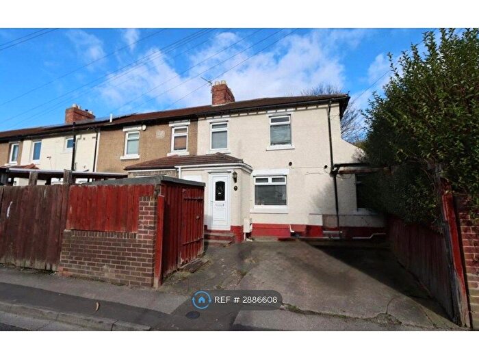 3 Bedroom Semi-Detached House To Rent In Byron Terrace, Houghton Le Spring, DH5