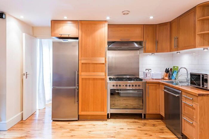 1 Bedroom Property To Rent In Fulham Palace Road, Hammersmith, W6