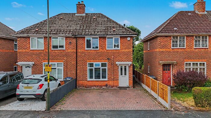 2 Bedroom Semi-detached House For Sale In Cheslyn Grove, Birmingham, B14