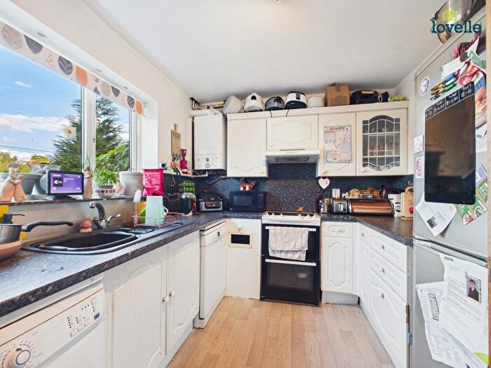 2 Bedroom Semi-Detached House For Sale In St. Peters Avenue, Lincoln, LN6