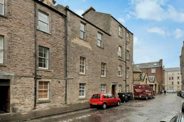 2 Bedroom Flat To Rent In Sciennes House Place, Newington, EH9