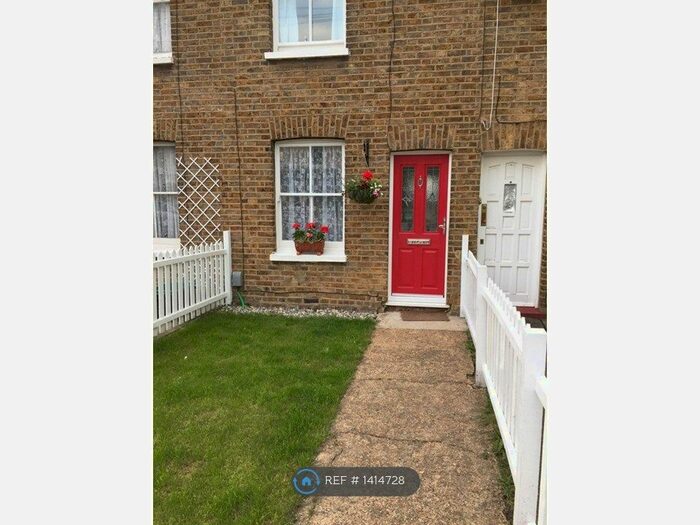 2 Bedroom Terraced House To Rent In Pope Road, Bromley, BR2