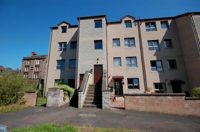 2 Bedroom Flat To Rent In Rosebank Mews, Rosebank Street, Dundee, DD3