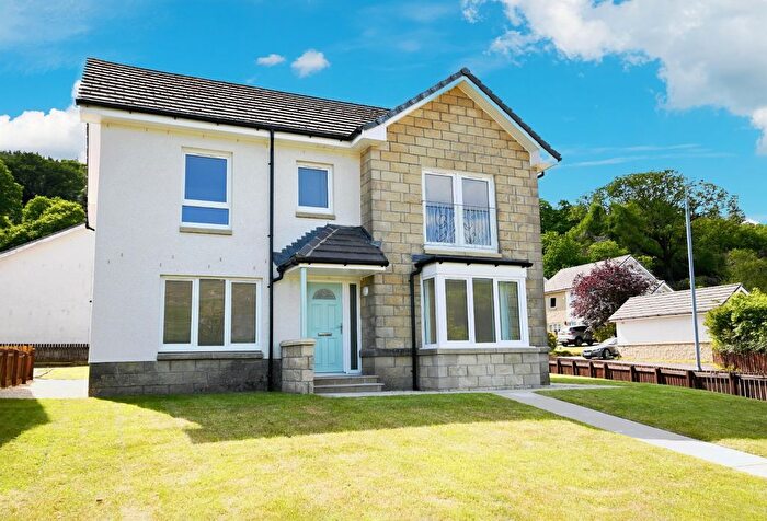 4 Bedroom Detached House For Sale In Mckinlays Quay, Sandbank, Dunoon, Argyll And Bute, PA23