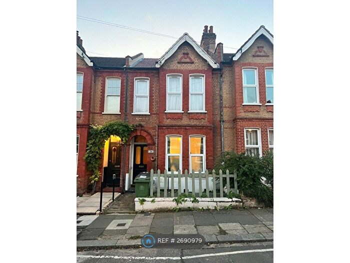 2 Bedroom Flat To Rent In Francemary Road, London, SE4