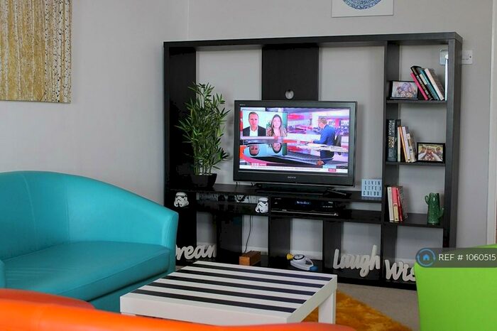 3 Bedroom Flat To Rent In Commodore Court, Hythe, CT21