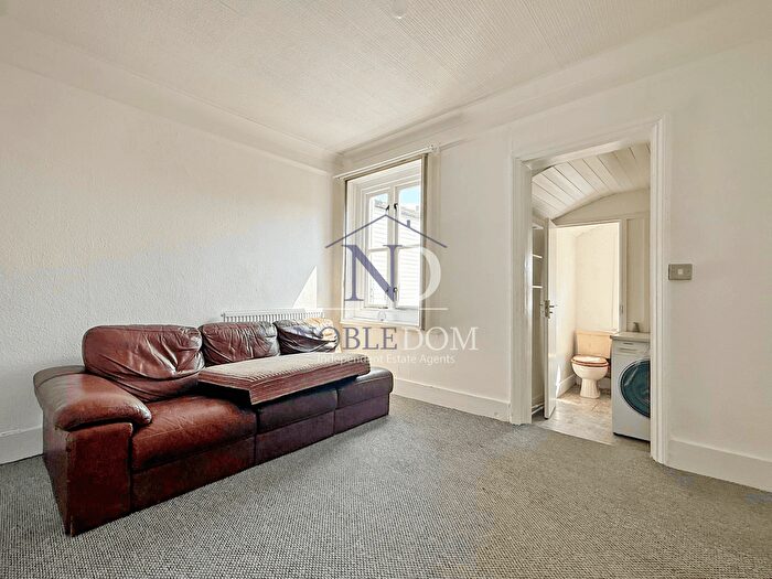 2 Bedroom Terraced House For Sale In Bristow Road, Hounslow, TW3