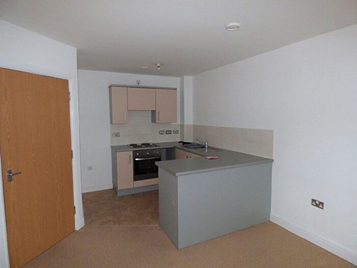 2 Bedroom Flat To Rent In Palace Court, Wardle Street, Tunstall, Stoke-On-Trent, ST6
