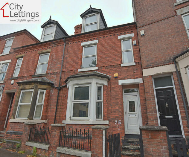 4 Bedroom Terraced House To Rent In Castle Boulevard, Lenton, NG7