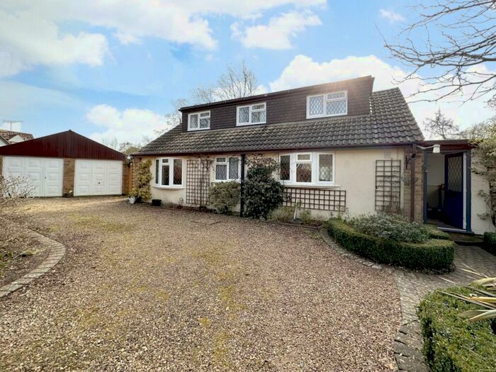 3 Bedroom Bungalow For Sale In Moor Lane, Hardington Moor, Somerset, BA22