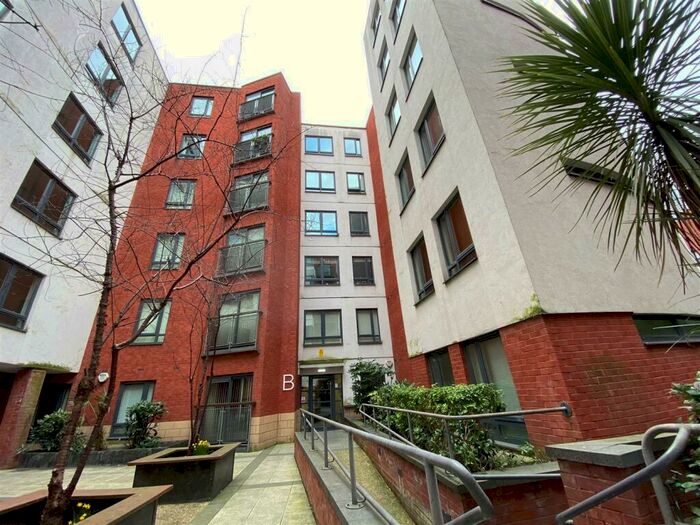 2 Bedroom Apartment To Rent In The Citadel (Block B), Ludgate Hill, Manchester, M4