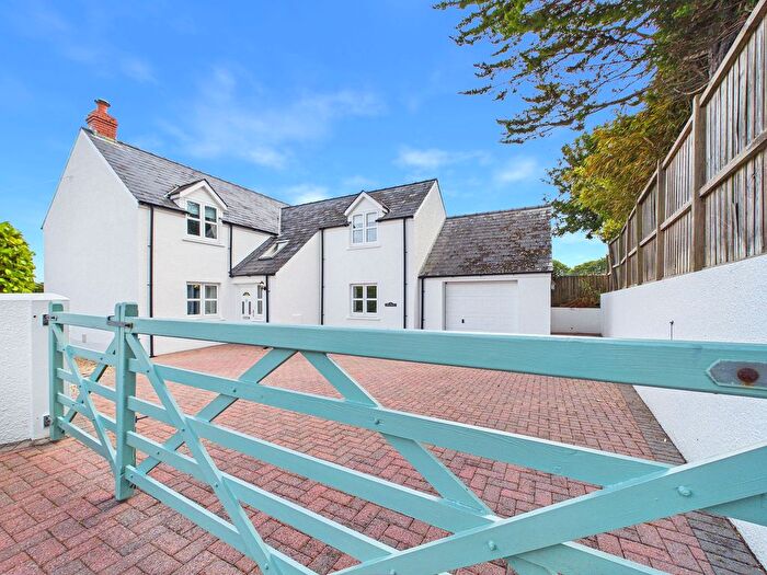 4 Bedroom Detached House For Sale In Broadfield Hill, Saundersfoot, SA69