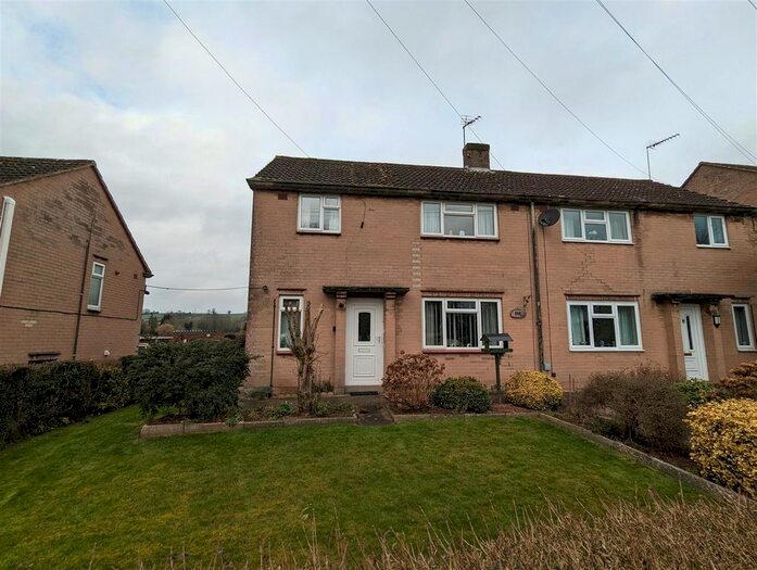 3 Bedroom Property For Sale In Monkton Place, St. Weonards, Hereford, HR2