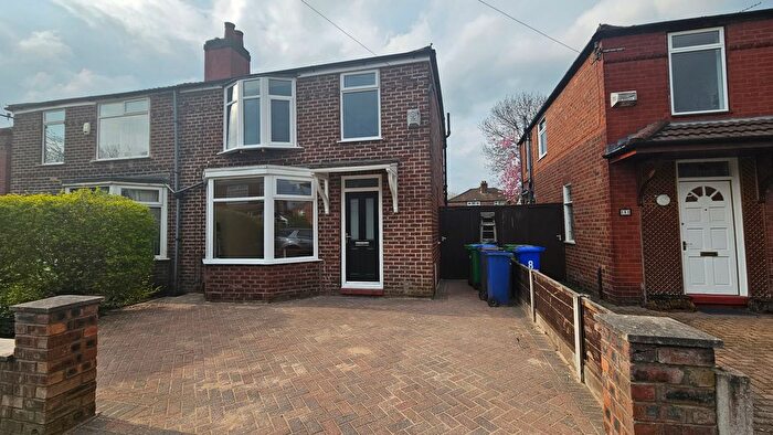 3 Bedroom Property To Rent In Craigweil Avenue, Manchester, M20