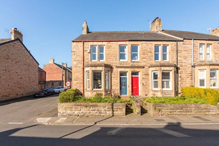 3 Bedroom Terraced House For Sale In Leazes Crescent, Hexham, NE46