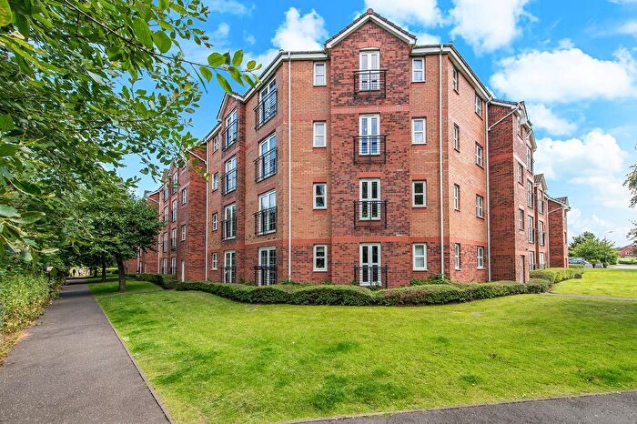 2 Bedroom Flat For Sale In Canavan Park, Falkirk, FK2