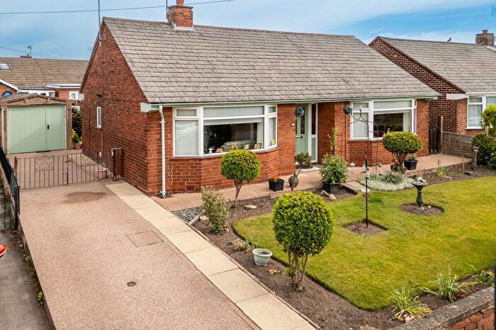 2 Bedroom Bungalow For Sale In Fairway, Selby, YO8