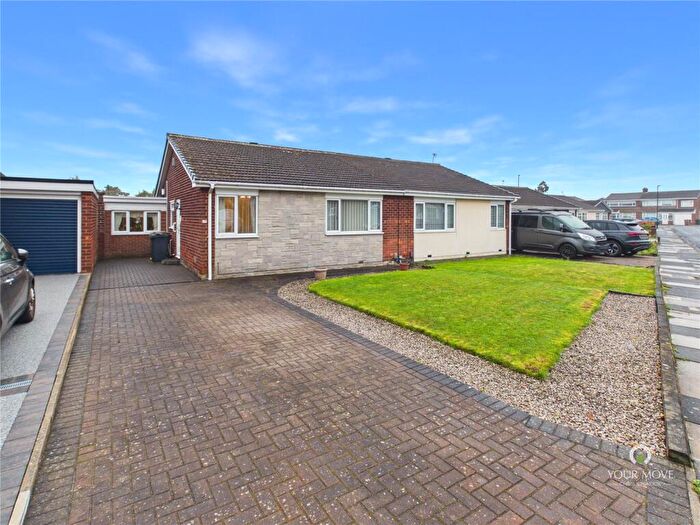 2 Bedroom Bungalow For Sale In Bracken Avenue, Wallsend, Tyne And Wear, NE28