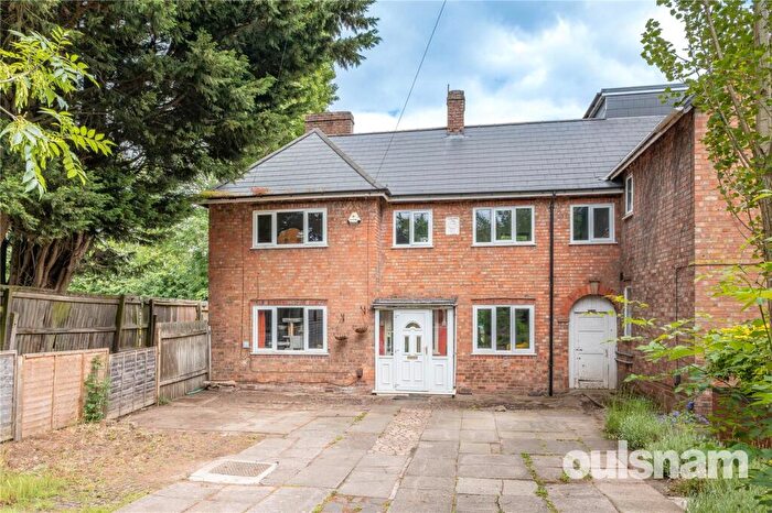 3 Bedroom Terraced House For Sale In Linden Road, Bournville, Birmingham, B30