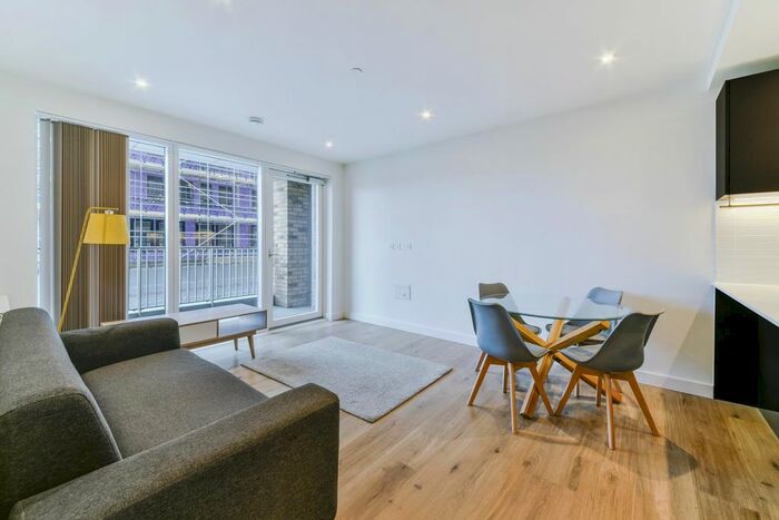 1 Bedroom Flat To Rent In Alington House, London, N8