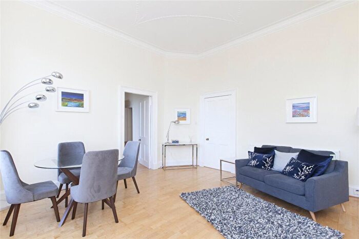 1 Bedroom Flat To Rent In Wemyss Place, Edinburgh, EH3