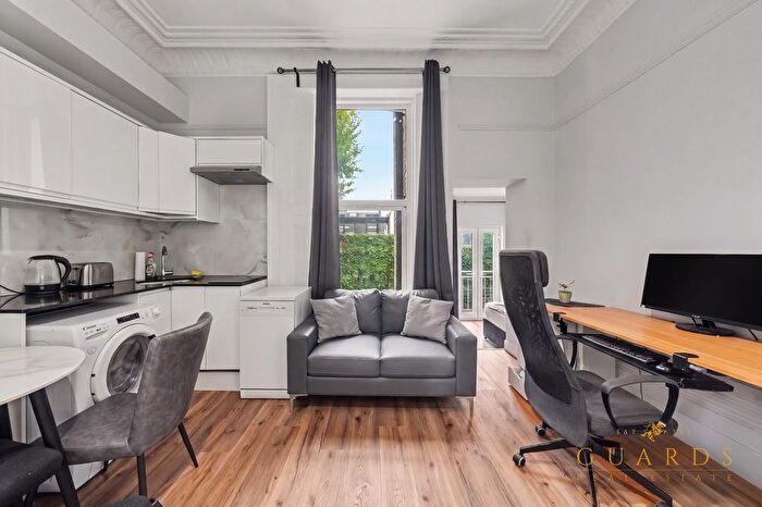 1 Bedroom Flat To Rent In Flat, Lexham Gardens, London, W8