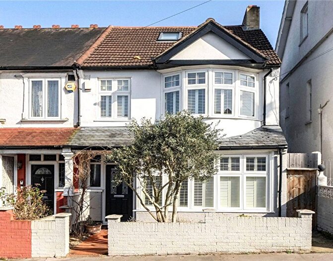 5 Bedroom End Terrace House For Sale In Manchester Road, Thornton Heath, CR7