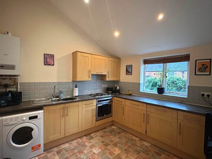 1 Bedroom Flat To Rent In Church View, Crouch Street, Banbury, OX16