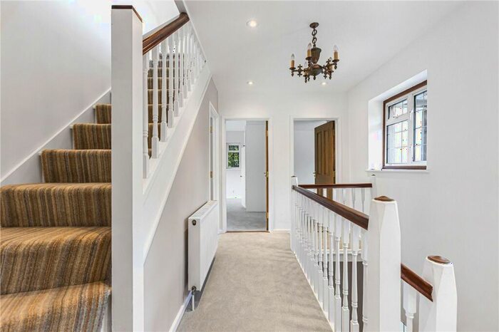 6 Bedroom Detached House For Sale In Firs Walk, Tewin, Welwyn, Hertfordshire, AL6