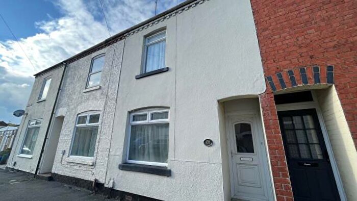 3 Bedroom Terraced House To Rent In Abbey Road, Northampton, NN4