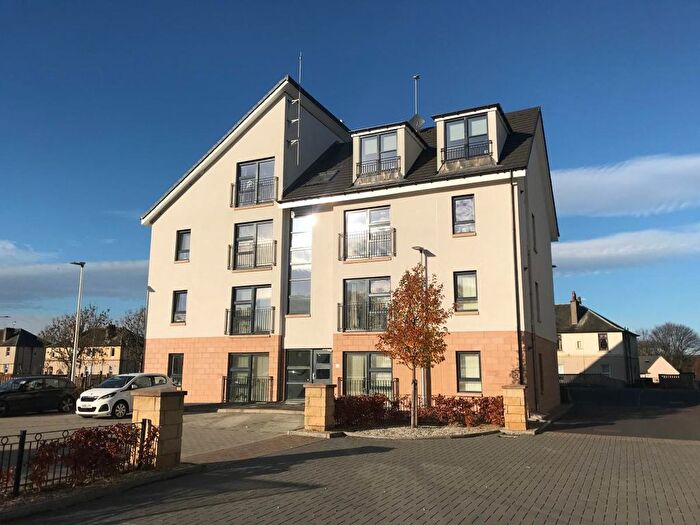 2 Bedroom Flat To Rent In Falkirk Road, Bonnybridge, FK4