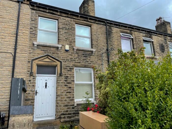 2 Bedroom Terraced House To Rent In Ballroyd Road, Fartown, Huddersfield, HD2