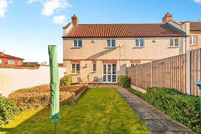 3 Bedroom End Of Terrace House For Sale In Kerrs Walk, Church Street, Cropwell Bishop, Nottingham, NG12