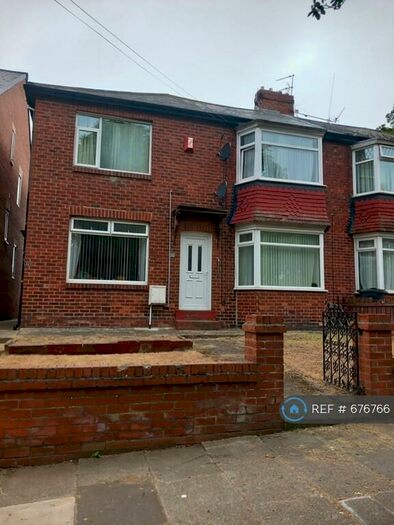 2 Bedroom Flat To Rent In Central Avenue, North Shields, NE29
